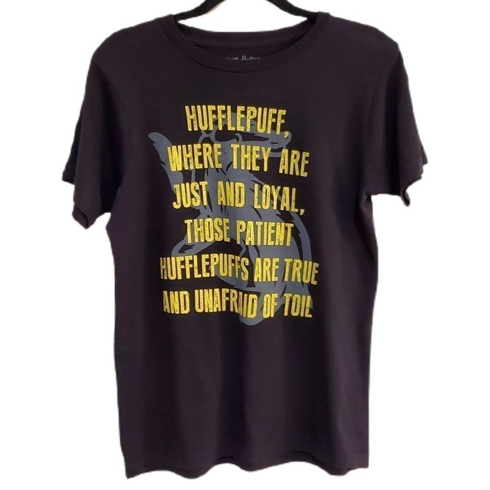 Warner Brothers Harry Potter Hufflepuff Graphic Tee Black Size Small Streetstyle